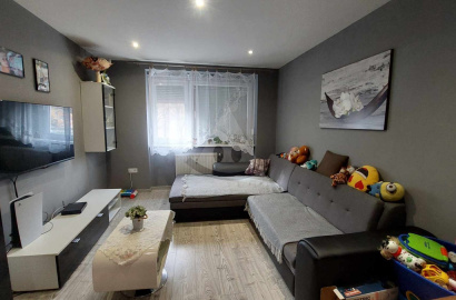 2 izbový útulný kompletne rekonštruovaný byt v Komárne na predaj