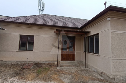 For sale 4-room family house with great potential in Chotín