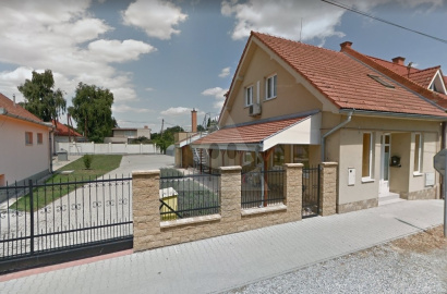 Reprezentatívna polyfunkčná budova v centre Hurbanova – Ideálna na podnikanie a bývanie