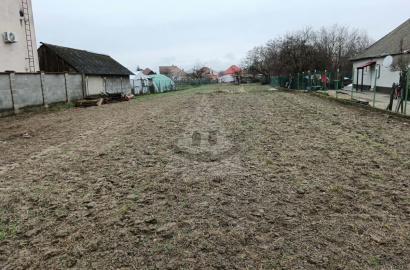 Na predaj slnečný pozemok na Hlavnej ulici v Marcelovej