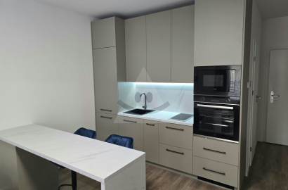 Na prenájom kompletne zariadená garsónka v Danubia residence Komárno